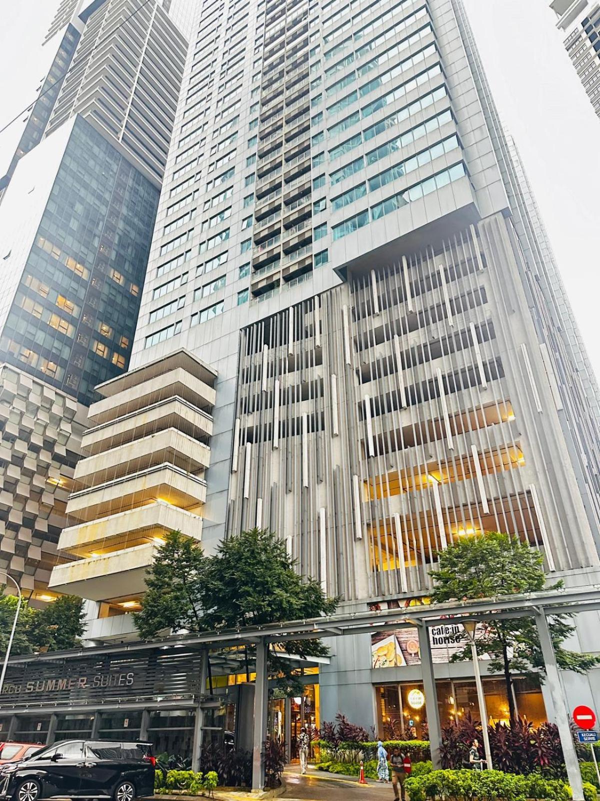 Mercu Summer Suites Klcc By Ab Куала-Лумпур Экстерьер фото